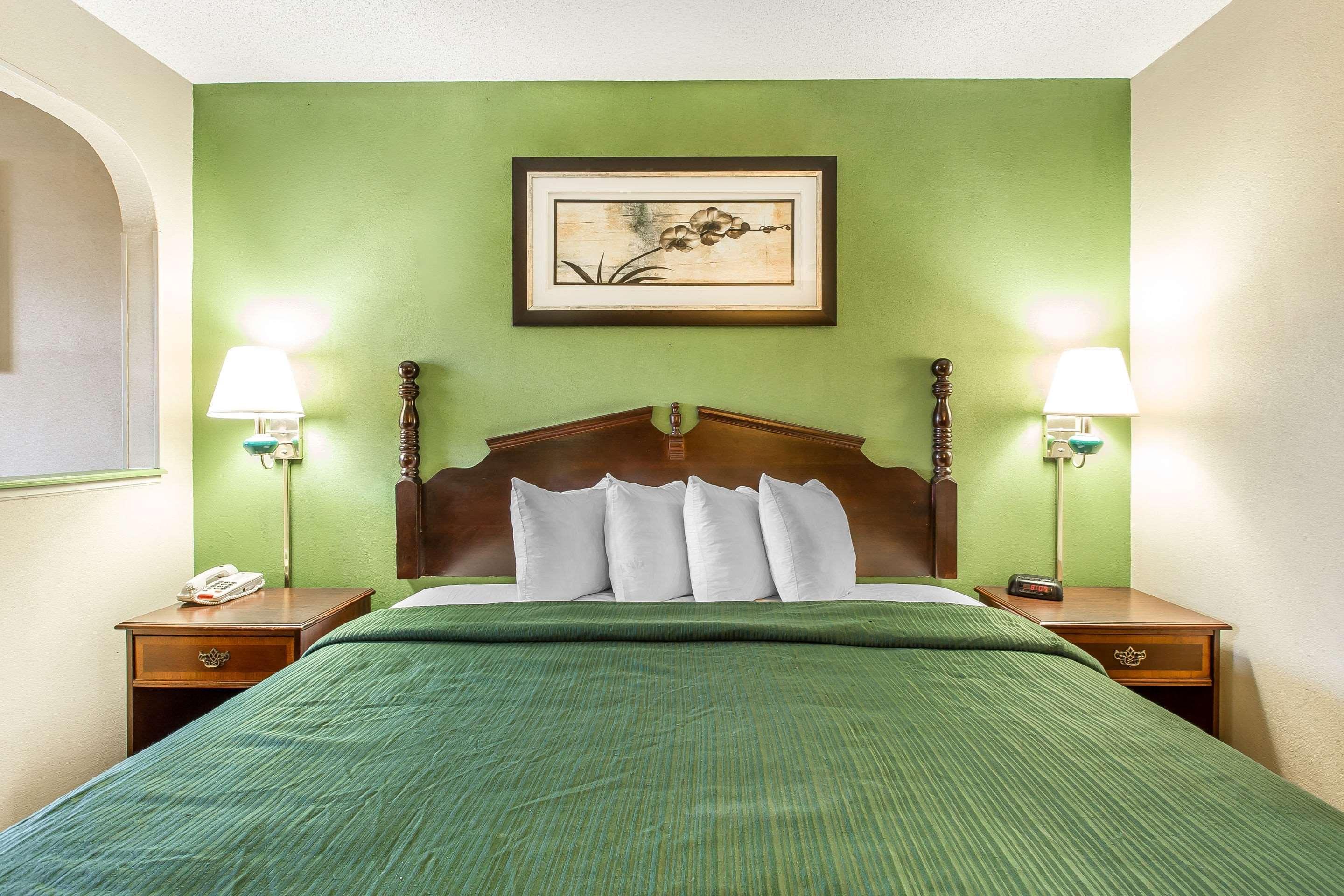 Quality Inn And Suites Macon Exteriér fotografie