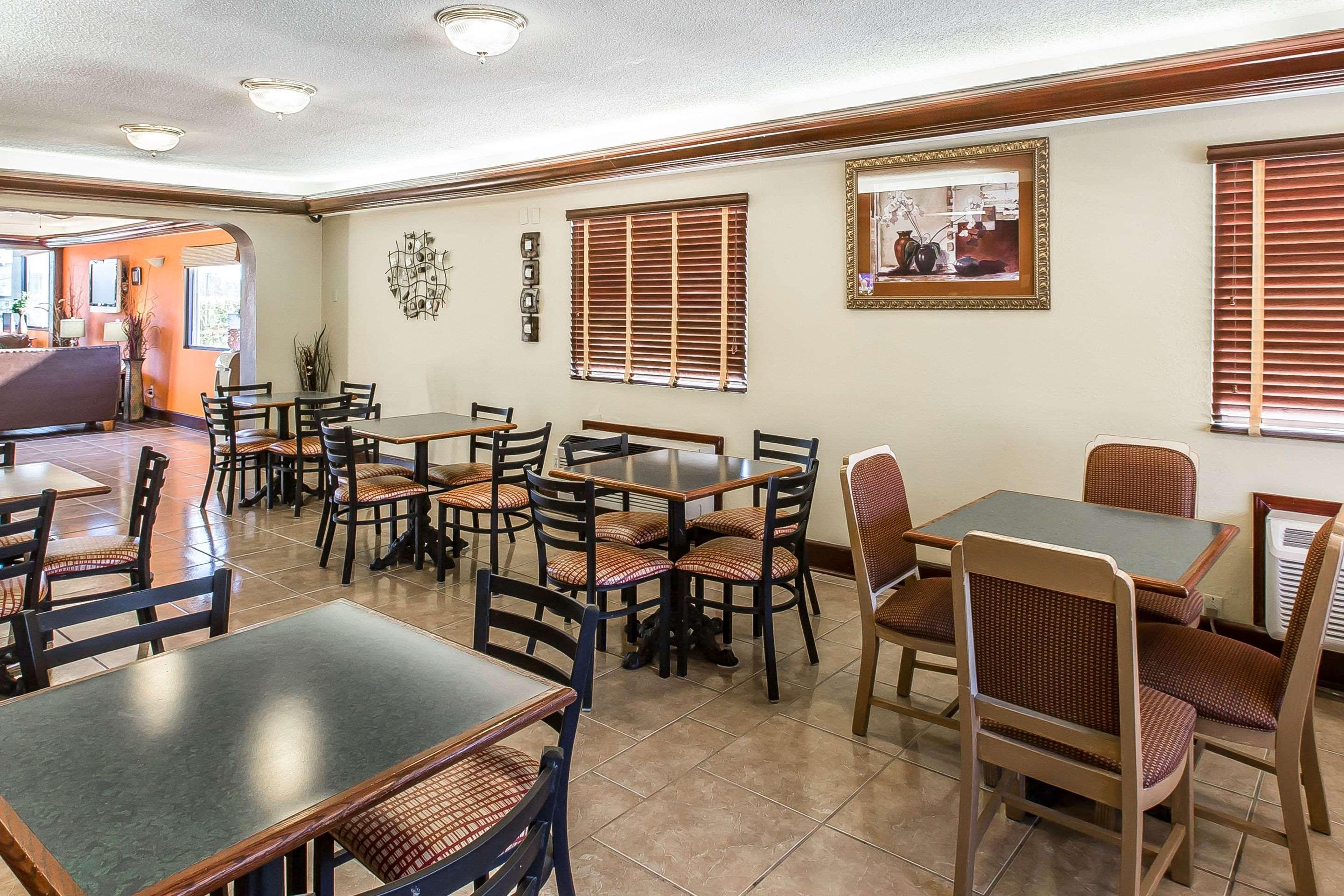 Quality Inn And Suites Macon Exteriér fotografie