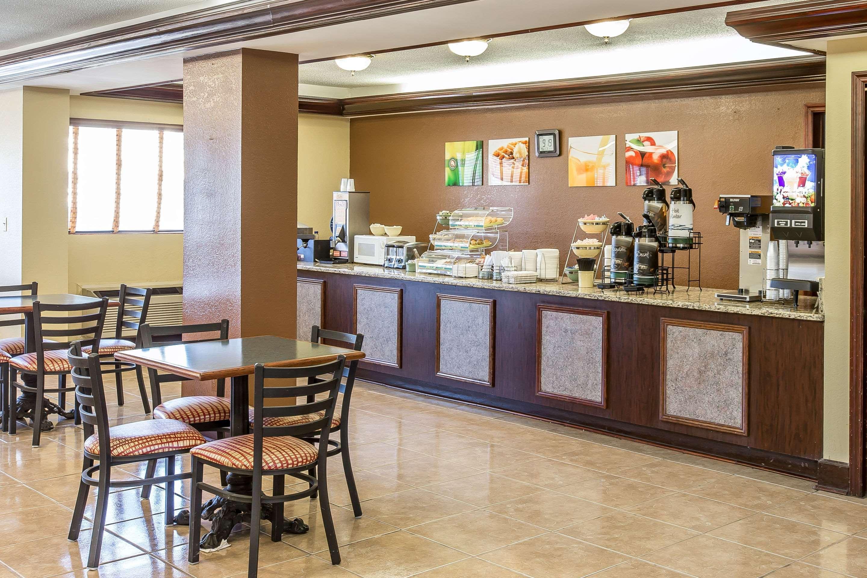 Quality Inn And Suites Macon Exteriér fotografie